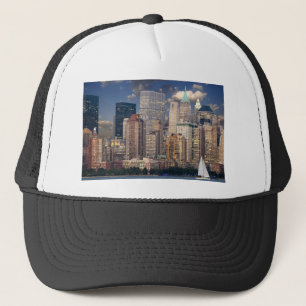 New Yorker Skyline und der Manhattan Hudson River Truckerkappe