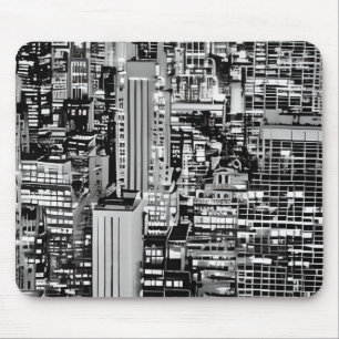 New Yorker Stadtbild in Schwarz und Weiß Mousepad