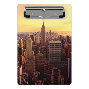 New Yorkskylinestadt mit Reich-Staat Mini Klemmbrett