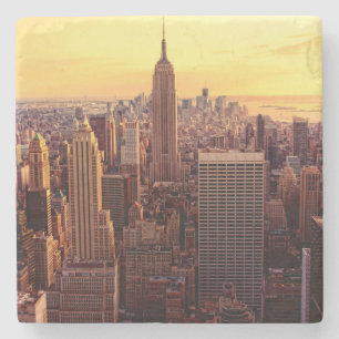 New Yorkskylinestadt mit Reich-Staat Steinuntersetzer