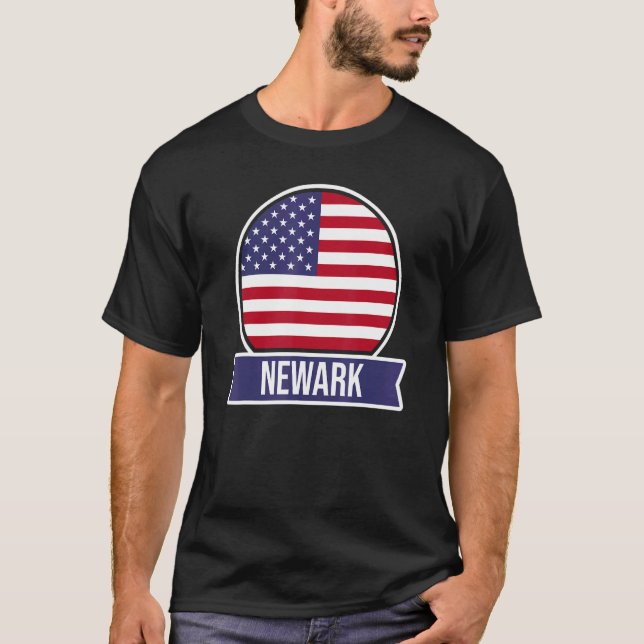 Newark USA Platz Name US Flaggendesign T-Shirt (Vorderseite)