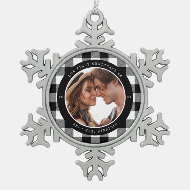 Newi Wed Erste Weihnachtsfeier Verheiratetes Foto  Schneeflocken Zinn-Ornament (Vorderseite)