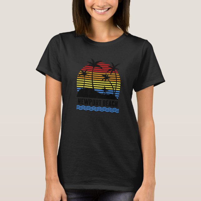 Newport Beach Travel Vacation Souvenir Surfer Beac T-Shirt (Vorderseite)