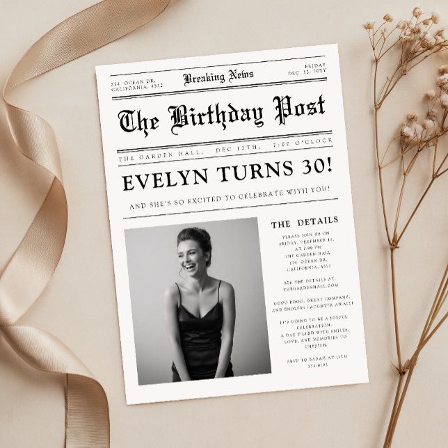Newspaper Black and White Fun Photo 30th Birthday Einladung (Von Creator hochgeladen)