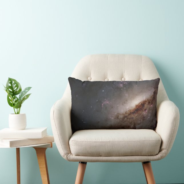 Ngc 4258 in der Intensivsternbildung. Lendenkissen (Stuhl )