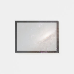 Ngc 4258 in der Intensivsternbildung. Post-it Klebezettel