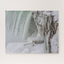 Niagarafälle im Winter-Foto gefroren