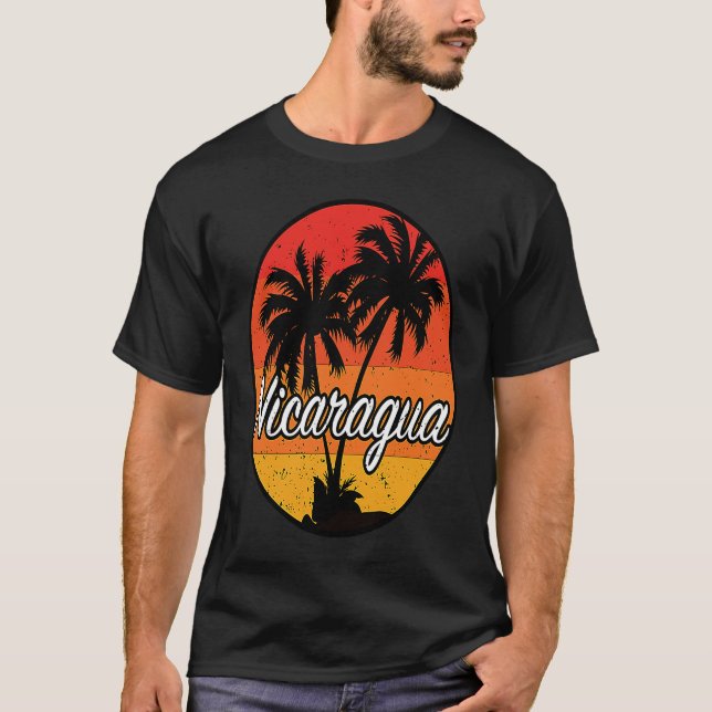 Nicaragua Sunset Palm Beach Souvenir T-Shirt (Vorderseite)