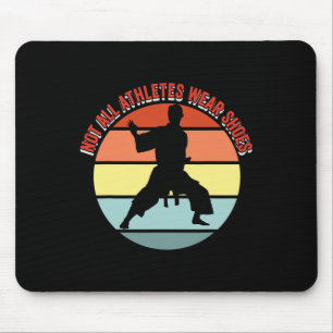 Nicht alle Athleten tragen die Schuhe der lustigen Mousepad