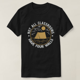 Nicht alle Klassenzimmer haben vier Wände, die zu  T-Shirt
