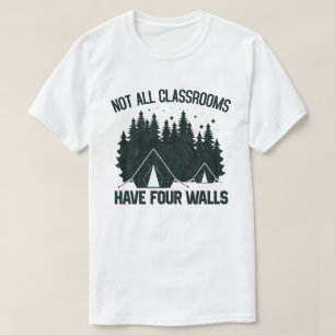 Nicht alle Klassenzimmer haben vier Wände, die zu  T-Shirt