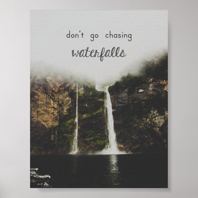 Nicht gehen und Wasserfall-Poster nachjagen Poster (Vorne)