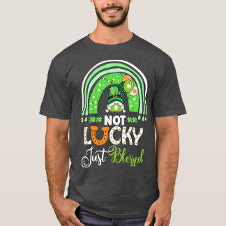 Nicht glücklich, nur gesegnet Rainbow Gnome Clover T-Shirt