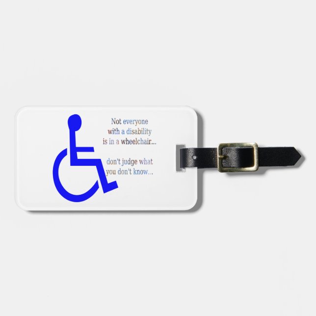 Nicht jeder mit einer Unfähigkeit ist in einem Gepäckanhänger (Vorderseite horizontal)