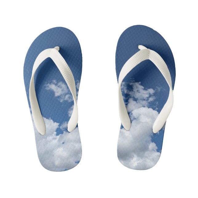 Nicht kongruent, weiße Wolken Kinderbadesandalen (Fußbett)