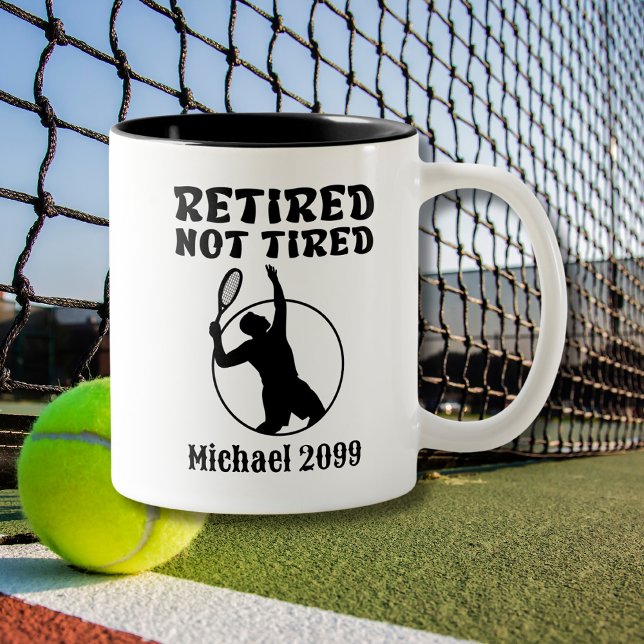 Nicht müde Tennisspieler erhalten keine Rente Zweifarbige Tasse (Von Creator hochgeladen)