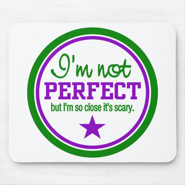 NICHT PERFEKTIV - grün / lila Mousepad (Vorne)