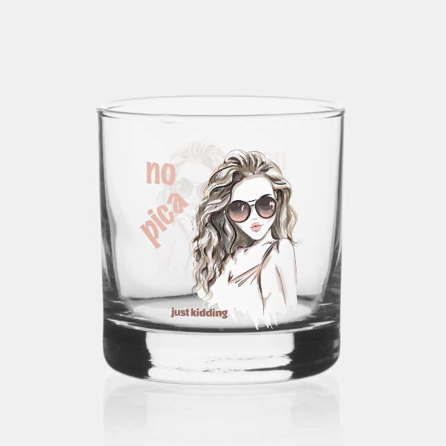 Nicht scharf whiskyglas (Vorderseite)