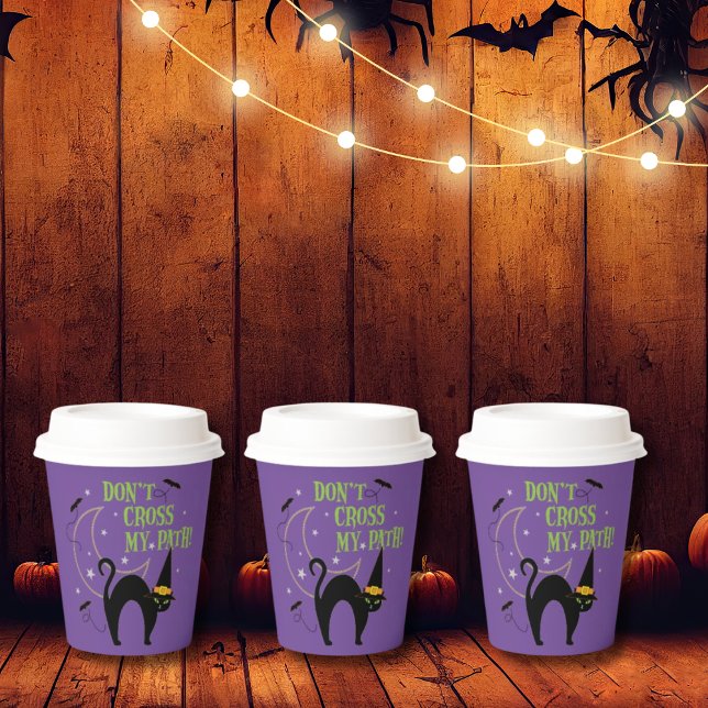 Nicht so Beängstigende Schwarzkatze mit Hexenhut L Pappbecher (Von Creator hochgeladen)