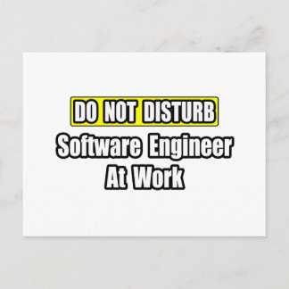Nicht stören...Software-Ingenieur bei der Arbeit Postkarte