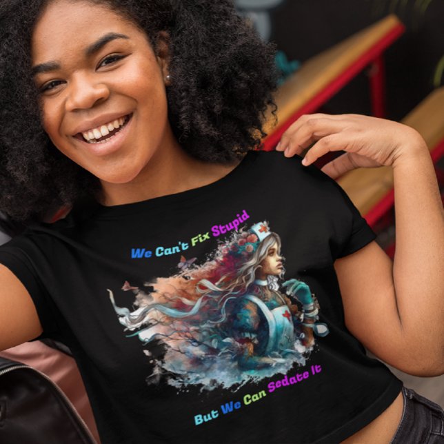 Nicht umgehen: Elegante Eleganz T-Shirt (Von Creator hochgeladen)