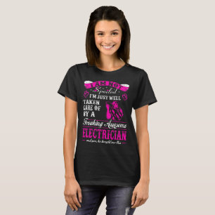 Nicht verdorbenes kümmertes um Elektriker T-Shirt