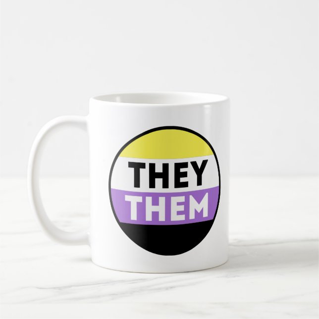 Nichtbinäre Button-Pronomen - Sie Kaffeetasse (Links)
