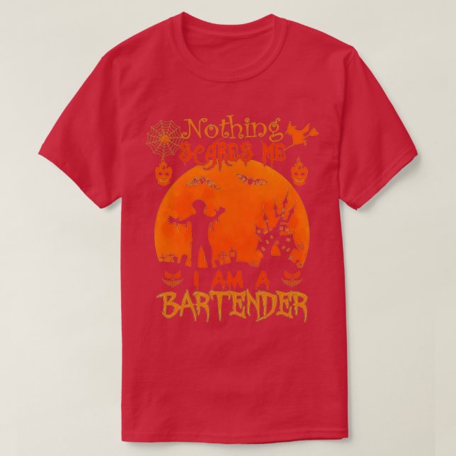 Nichts erschreckt mich Ix27m ein Barkeeper Hallowe T-Shirt (Design vorne)