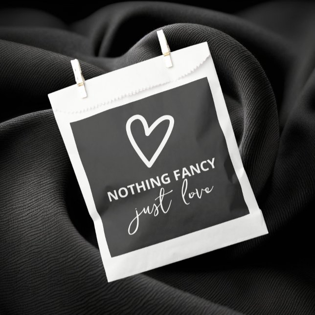 Nichts Extravagant, nur Liebe Herz Muster Hochzeit Geschenktütchen (Nothing Fancy Just Love Heart Pattern Wedding Favor Bags from Ricaso. Dark grey & white)