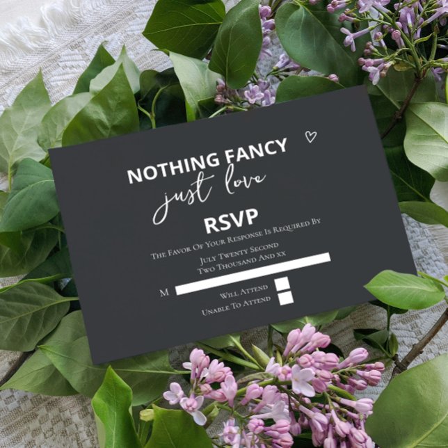 Nichts Extravagant nur Liebe Minimalistisch Hochze RSVP Karte (Nothing Fancy Just Love Minimalist Wedding RSVP Cards from Ricaso. Grey & white modern design)
