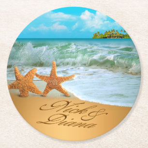 Nick Starfish Couple FRAGE 4 IHRE NAMEN IN SAND Runder Pappuntersetzer