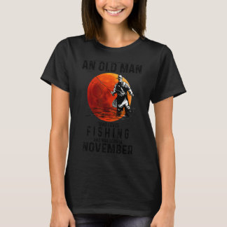 Nie einen alten Mann unterschätzen, der Lieben hat T-Shirt