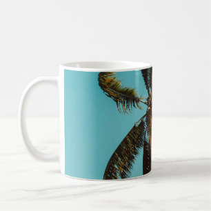 Nieder-Winkel-Fotografie Kaffeetasse