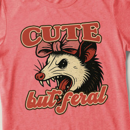 Niedlich aber Feral Possum: Vintager sarkastischer Tri-Blend Shirt