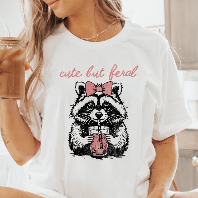 Niedlich, aber Feral Raccoon Tri-Blend Shirt (Von Creator hochgeladen)