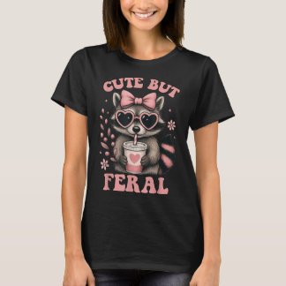 Niedlich aber Ferry Raccoon Sungles Funny Meme Som T-Shirt