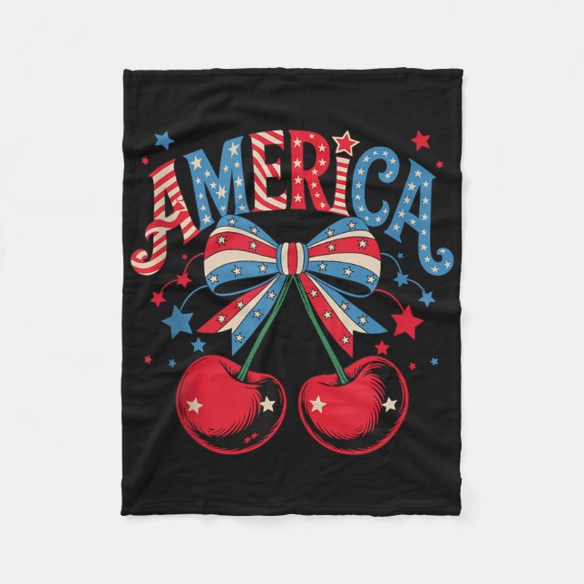 Niedlich America Cherries Coquette Bow Cherry 4. J Fleecedecke (Vorderseite)