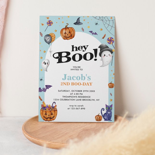 Niedlich Arch Blue Hey Boo Halloween Kindergeburts Einladung (Von Creator hochgeladen)