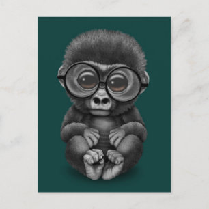 Niedlich Baby Gorilla Tragen einer Augenbrille auf Postkarte