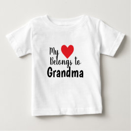 Niedlich Best Oma My Heart gehört dir Baby T-shirt