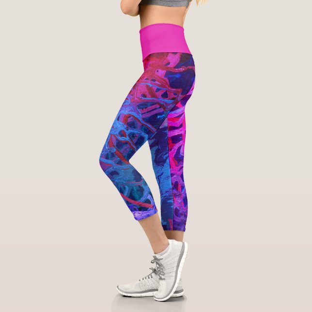 Niedlich Blau Lila Rosa Abstrakt Grunge-Muster Capri Leggings (Links)