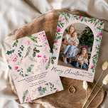 Niedlich Blush Pink Foliage Arch Frohe Weihnachts- Feiertagskarte<br><div class="desc">Diese Kollektion besticht durch leuchtend rosa Aquarellen,  Beeren und Wintergrün mit moderner und eleganter Typografie,  die im Winter mit botanischen Mustern geschmückt ist.</div>