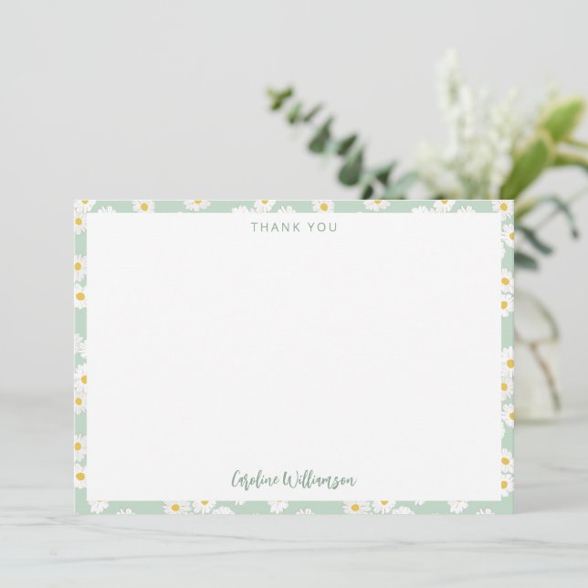 Niedlich Boho Sage Daisies Floral Custom Baby Show Dankeskarte (Stehend Vorderseite)