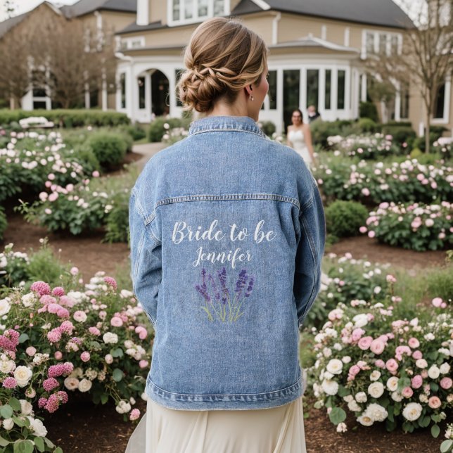 Niedlich Bride Lavender Floral Wedding Bachelorett Jeansjacke (Hochzeit Rückseite)