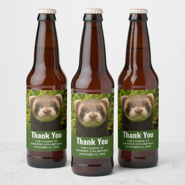Niedlich Brown Ferret im Gras Vielen Dank zum Gebu Bierflaschenetikett (Flaschen)