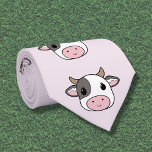 Niedlich Cow Neck Tie Krawatte<br><div class="desc">Eine humorvolle Krawatte mit einer Kuh im niedlichen Cartoon-Stil auf einem rosa Hintergrund. Wenn Sie ein Geschenk für Ihren Trauzeuge im Leben suchen, könnte dieses Design perfekt und so lustig sein!</div>