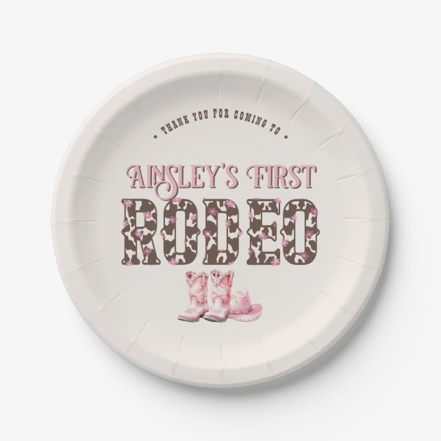Niedlich First Rodeo Rosa Personalisiert 1. Geburt Pappteller (Vorderseite)
