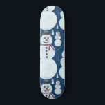 Niedlich Frosty Blue Snowman Wasserfarbmuster Skateboard<br><div class="desc">Dieses niedliche und künstlerische Winterwunder-Design ist perfekt für die Ferienzeit. Das hellblaue, schwarze, orangefarbene und bordeauxfarbene Schneemodell auf einem dunkelblauen Hintergrund. Es ist bezaubernd, süß, modern und festlich. Genießen Sie dieses handbemalte Original, das vom Künstler La Femme, Rachel Matheney, entworfen wurde. ***WICHTIGE HINWEIS FÜR DESIGN: Für individuelle Designanfragen, wie z.B....</div>