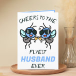 Niedlich Funny Fly Pun Cheers Husband Happy Birthd Dankeskarte<br><div class="desc">Suchen Sie eine einzigartige Möglichkeit, Ihre Liebe und Ihren Spaß zu Ihrem Ehemann auszudrücken? Unsere lustige Fliegengrüstkarte ist die perfekte Wahl für jeden Ehemann zu seinem Geburtstag! Passen Sie es an, indem Sie Ihre eigene persönliche Nachricht hinzufügen. Das Design zeichnet sich durch eine blau-weiße Farbgebung aus. Zwei Fliegen tragen eine...</div>