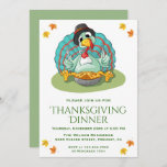 Niedlich Funny Turkey Erntedank Dinner Party laden Einladung<br><div class="desc">Lassen Sie sich mit dieser niedlichen Party Einladung zum Erntedank mit Typografie und einem lustigen Truthahn mit einem Kuchen auf weißem Hintergrund einladen. Fügen Sie einfach Ihre Veranstaltungsdetails zu dieser einfach zu bedienenden Vorlage hinzu, um sie zu einer einmaligen Einladung zu machen. Dreh die Karte auf, um eine elegante grüne...</div>